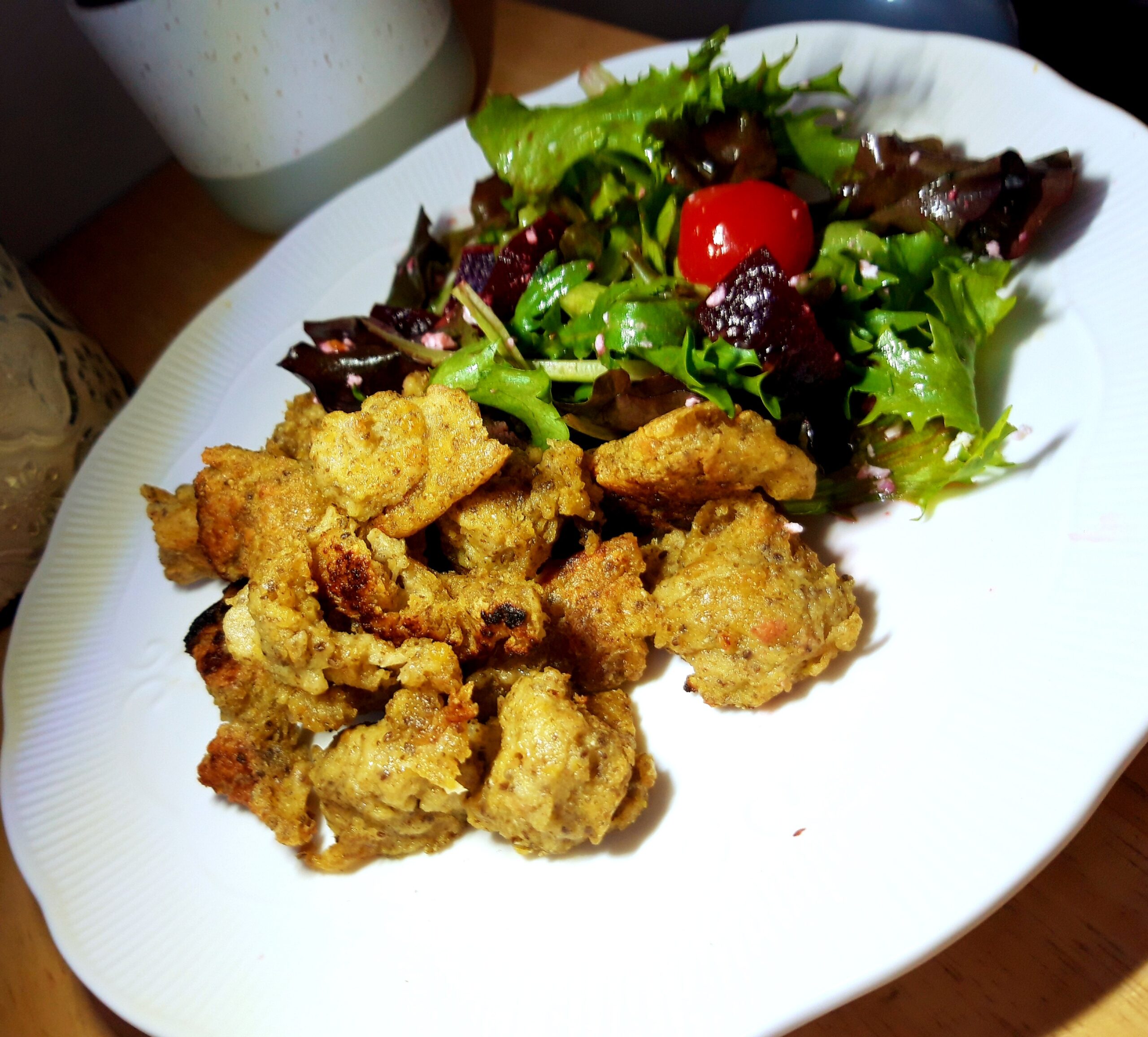 Read more about the article Quick and Easy Chickpea Scramble (no eggs, high fibre)