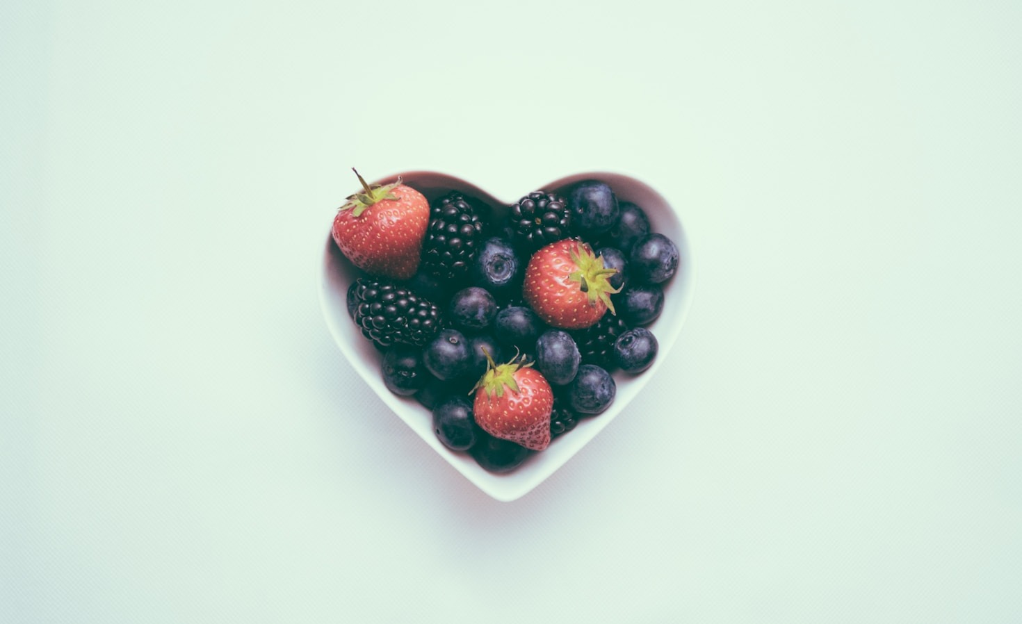 Read more about the article The Connection Between Fiber and Menstrual Health