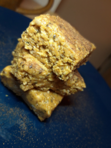 Read more about the article No-bake Peanut Butter Oat Bars with extra fibre